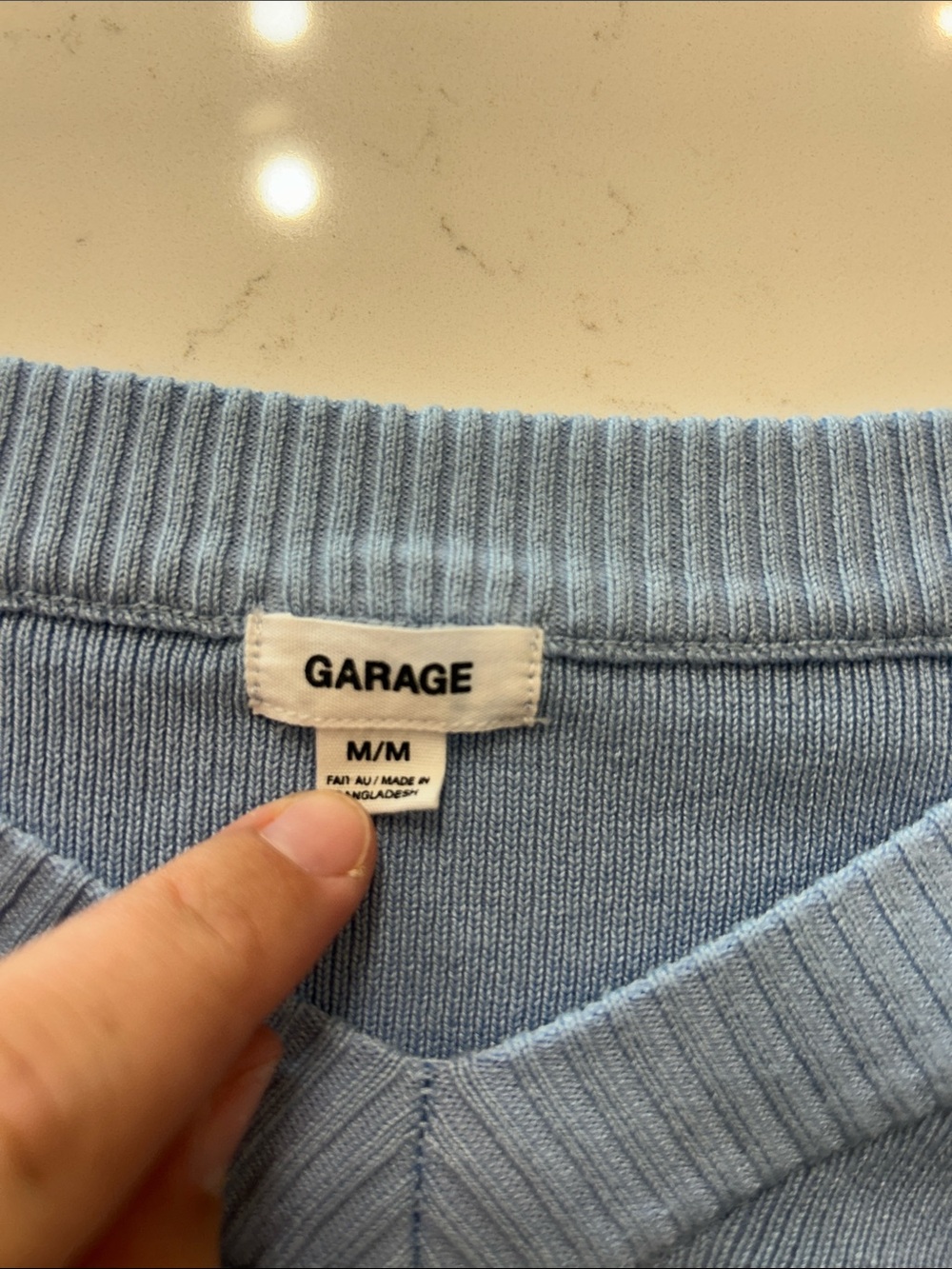 Garage Knit V-Neck Cropped Sweater - Picture 3 of 6